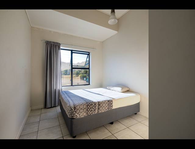 1 BEDROOM APARTMENT TO LET IN GREENBAY ECO ESTATE